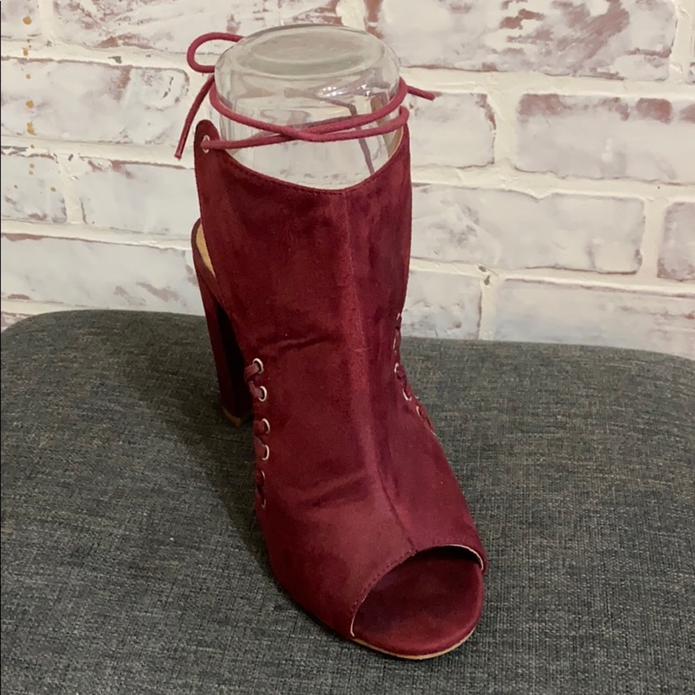 Burgundy peep toe, open back, Roman lace up style